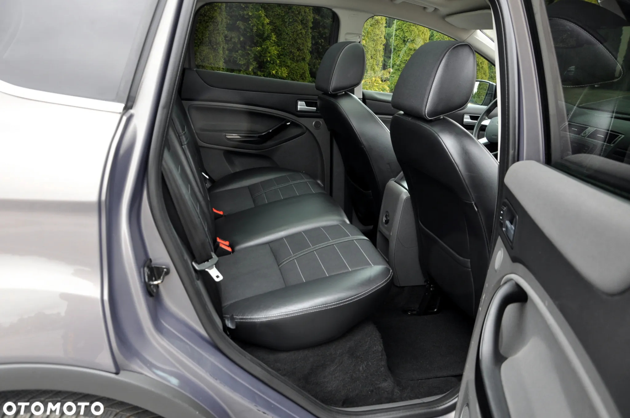 Ford Kuga 2.0 TDCi 4x4 Titanium - 21