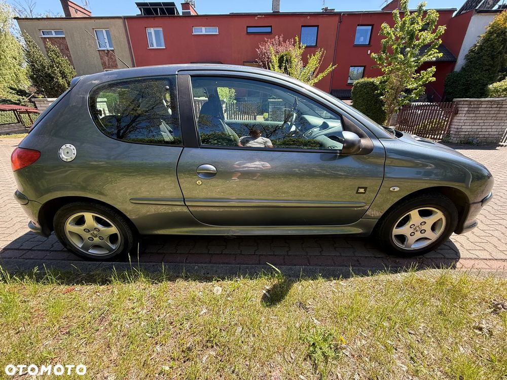 Peugeot 206 75 JBL - 8