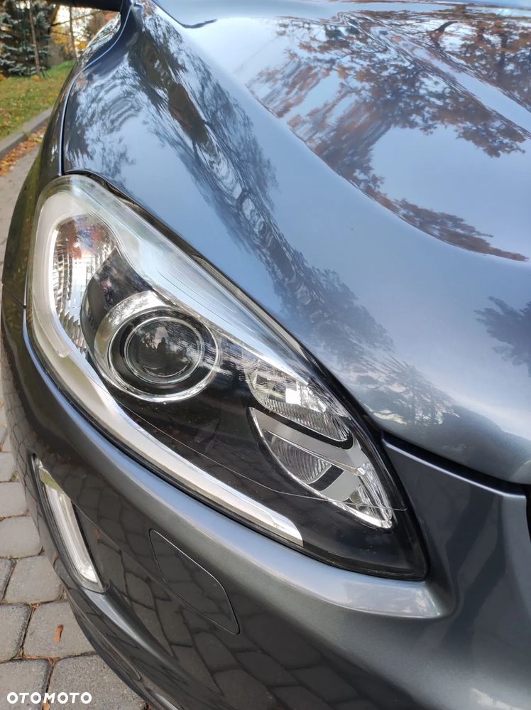 Volvo XC 60 - 21