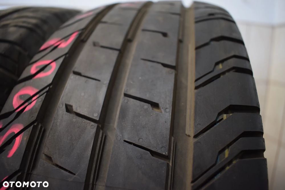 R16C 205/65 Continental ContiVanContact 200 - 3