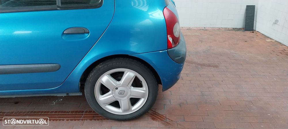 Renault Clio 1.5 dCi Authentique - 3