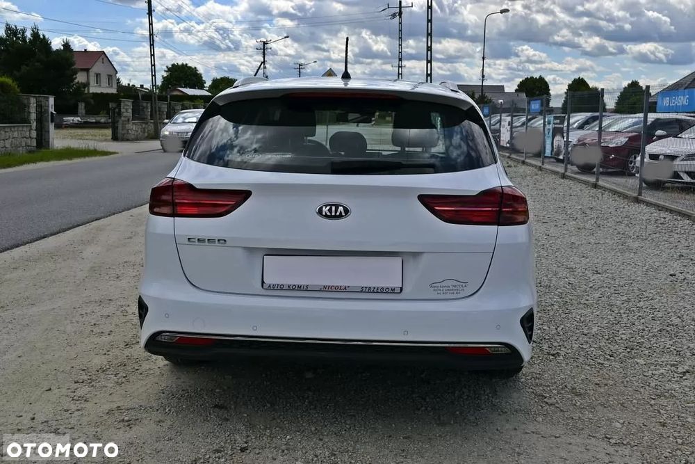 Kia Ceed 1.0 T-GDI M - 9