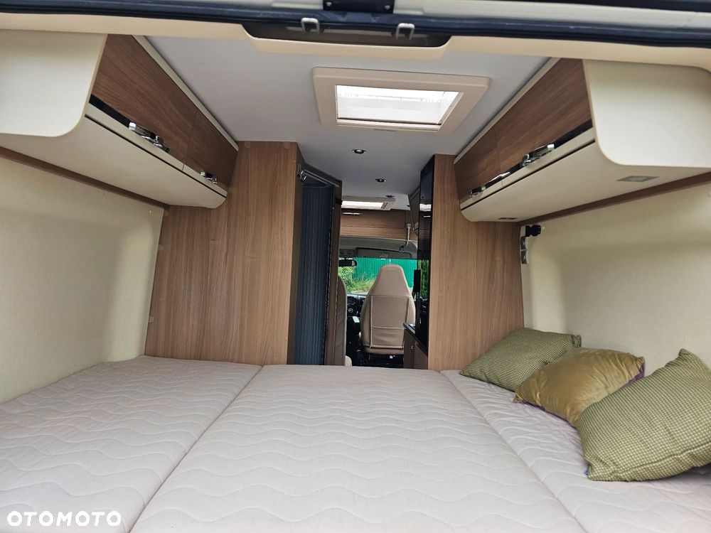 Adria TWIN 600 LUX Zimowy Hak MAX doposażony - 21