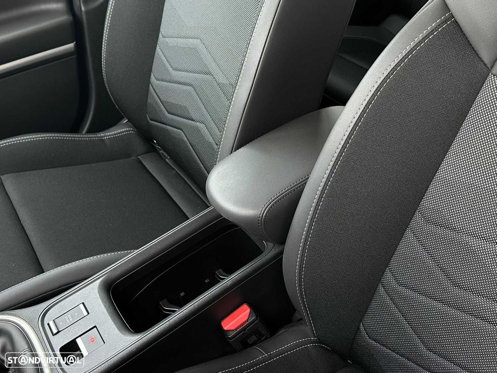 Jeep Avenger 1.2 GSE T3 Altitude - 15