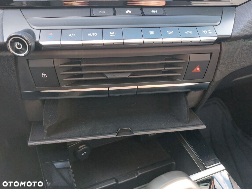 Opel Astra - 24