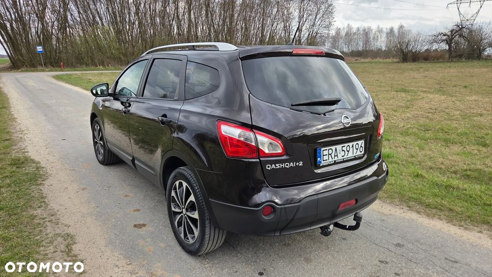 Nissan Qashqai 1.6 DCi TEKNA - 8