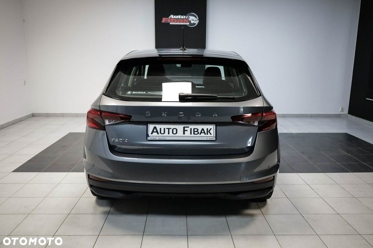 Skoda Fabia - 6