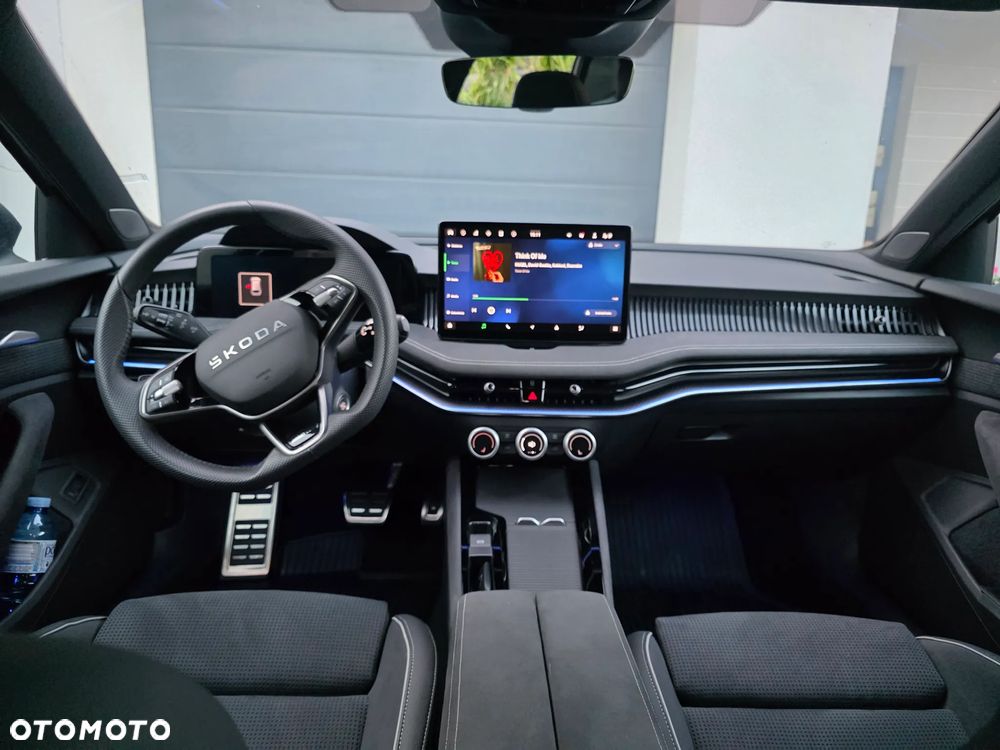 Skoda Superb 2.0 TSI Sportline DSG - 11