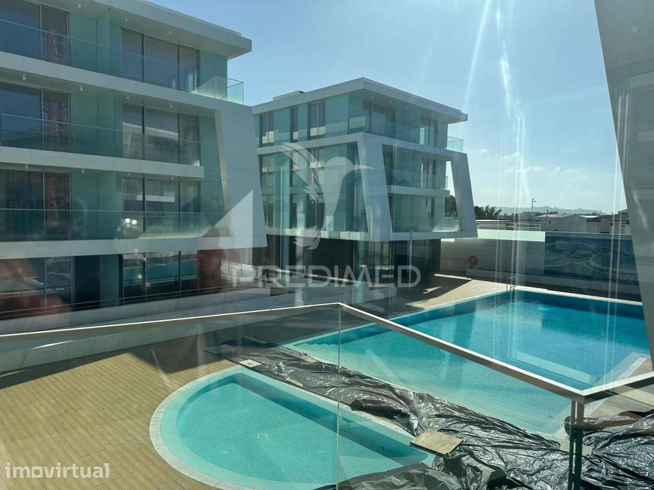 Apartamento T2 de Luxo em São Martinho do Porto - Grande imagem: 2/40