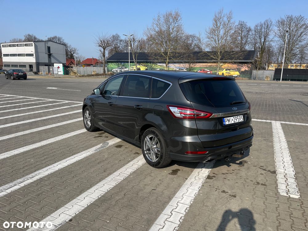 Ford S-Max 2.0 EcoBlue Titanium - 4
