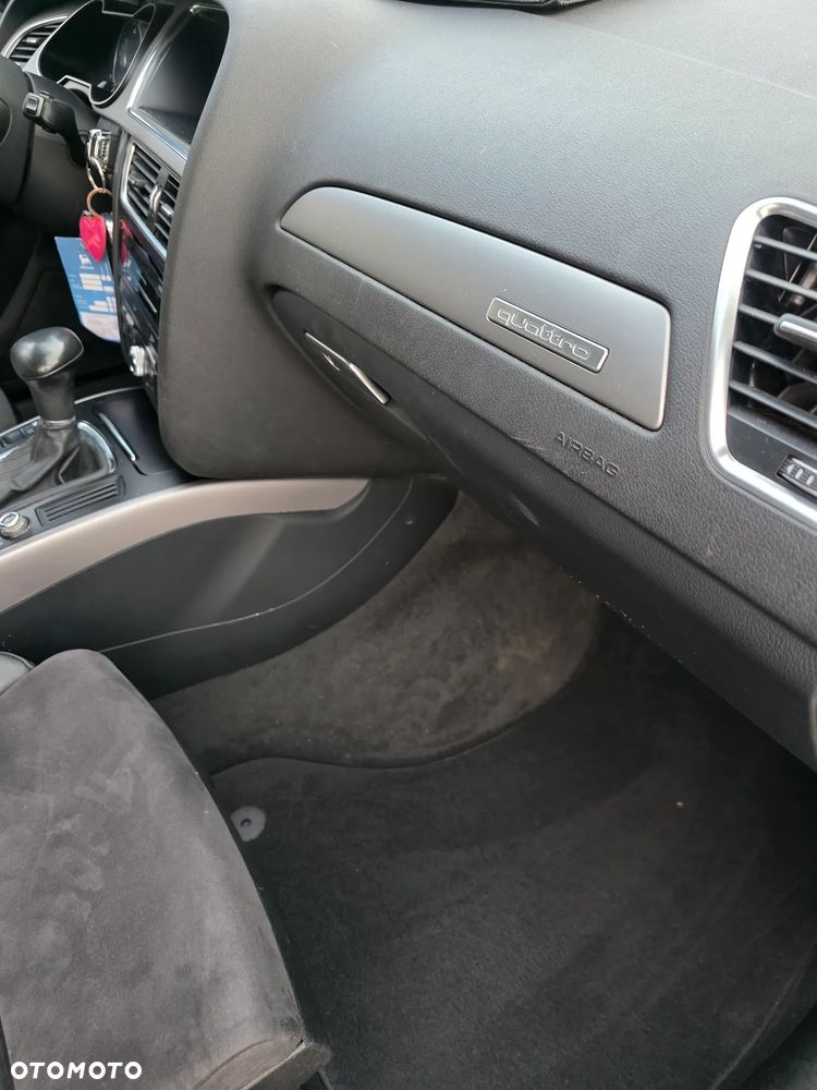 Audi A4 Avant 2.0 TDI DPF quattro S tronic Ambiente - 25