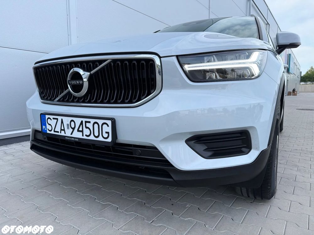 Volvo XC 40 T2 Momentum Core - 27