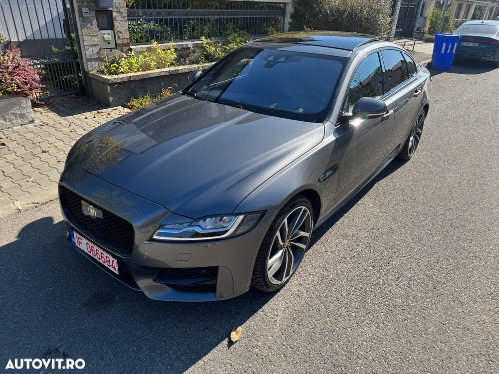 Jaguar XF 25d AWD R-Sport - 3