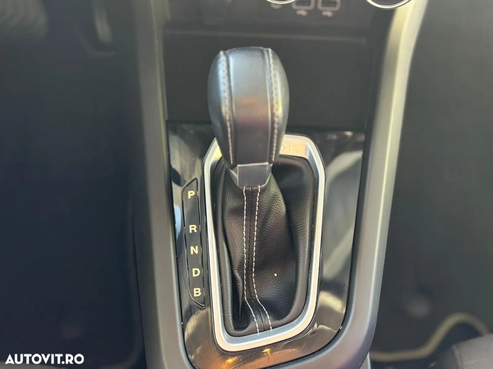 Renault Arkana E-TECH 145 Evolution - 31