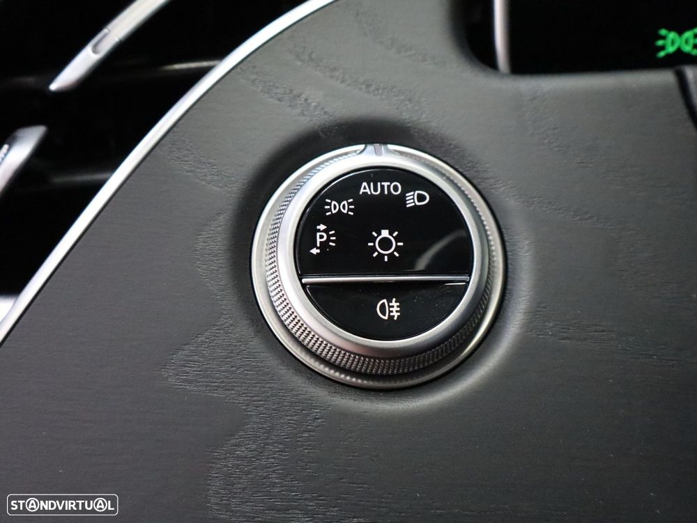 Mercedes-Benz E 300 de 4Matic All-Terrain - 23