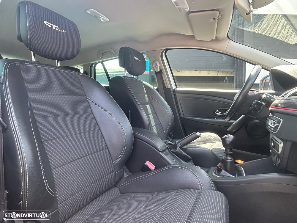 Renault Mégane Sport Tourer 1.5 dCi GT Line SS - 9
