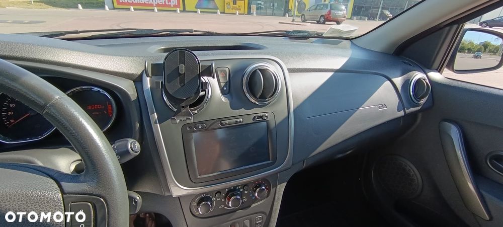 Dacia Sandero 0.9 TCe Laureate - 14