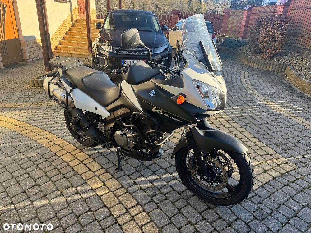 Suzuki V-STROM - 4