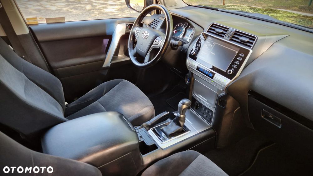 Toyota Land Cruiser LC 2.8 D-4D Prado - 6
