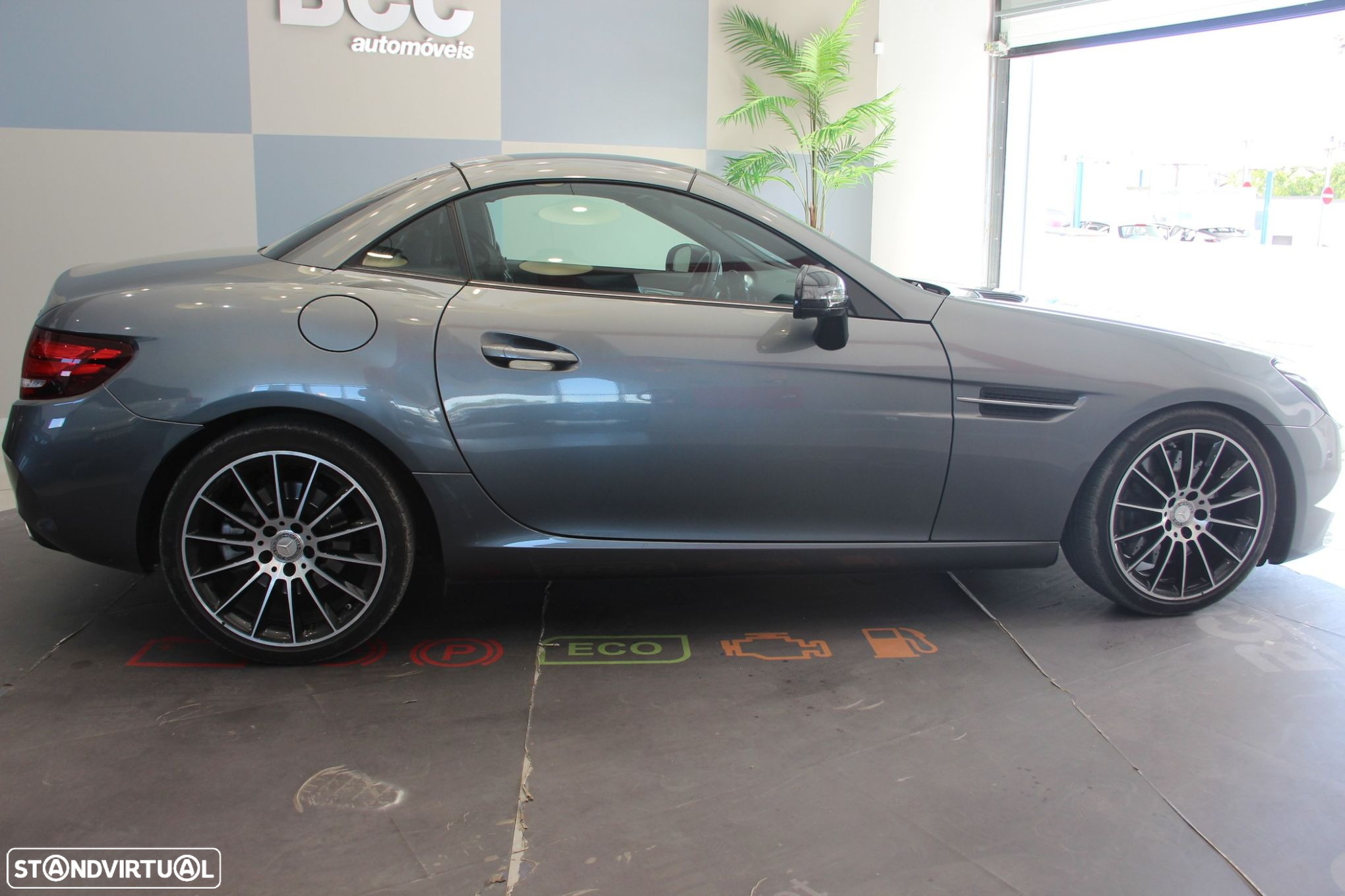 Mercedes-Benz SLC 250 d - 4