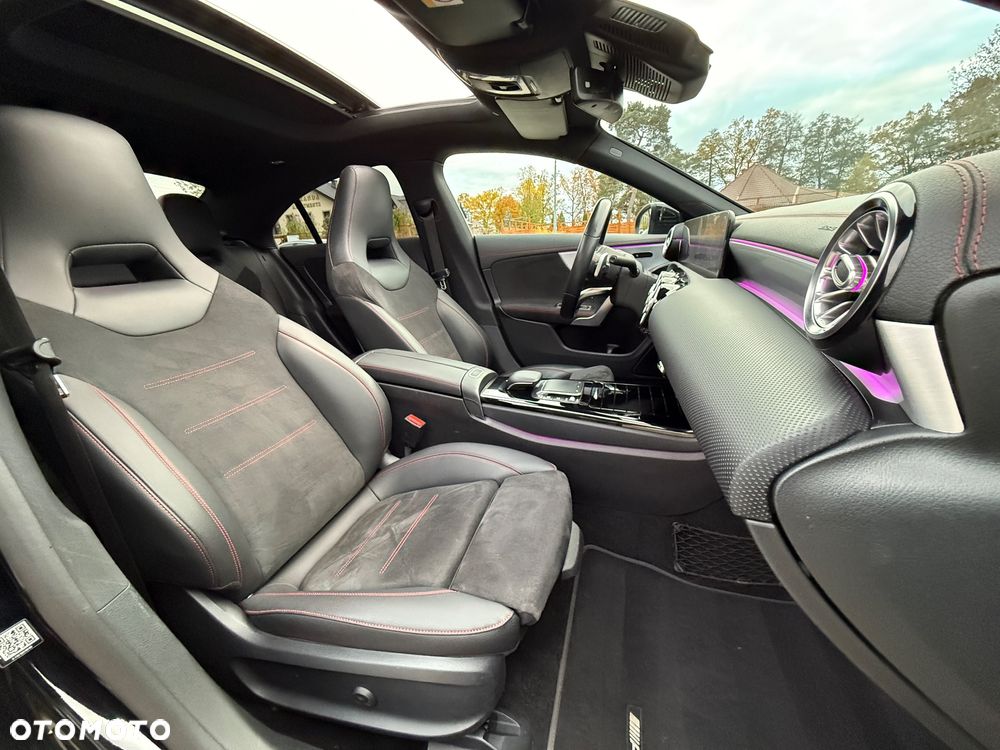 Mercedes-Benz CLA 200 AMG Line 7G-DCT - 30