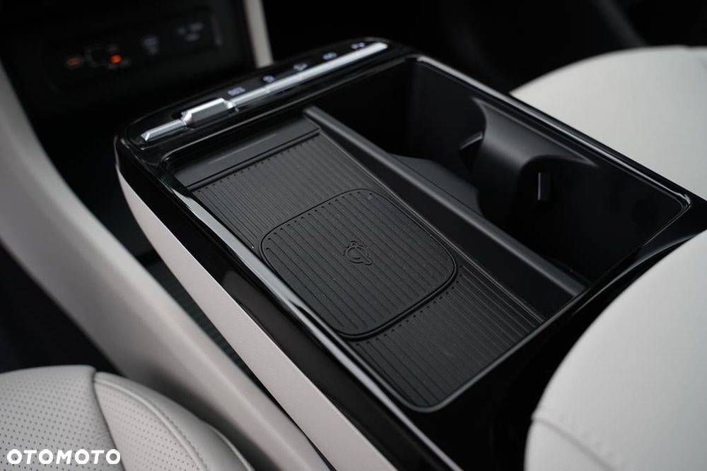 Hyundai Tucson 1.6 T-GDi HEV Platinum 2WD - 22