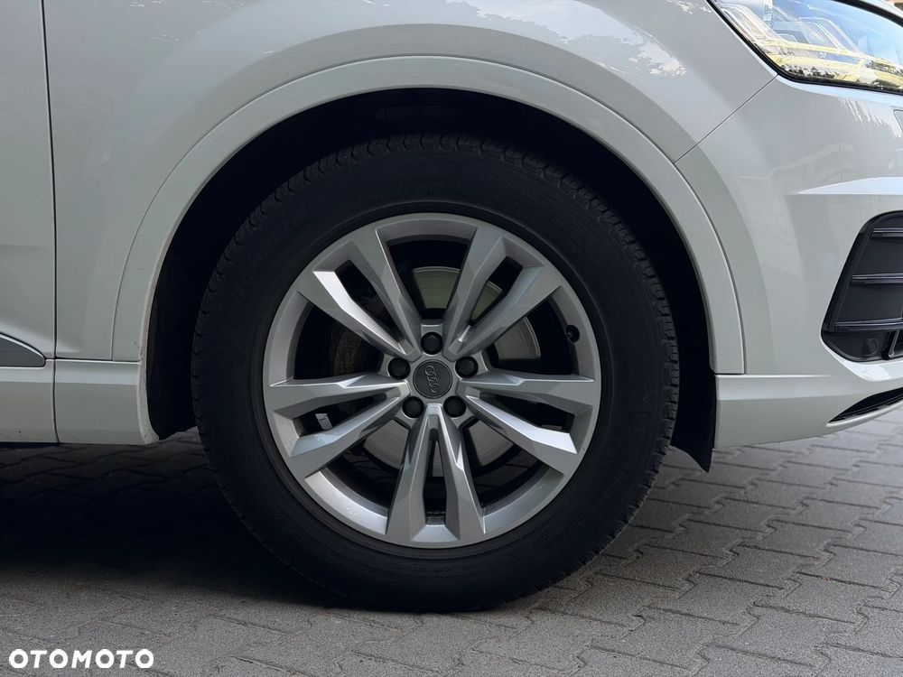 Audi Q7 3.0 TDI ultra Quattro Tiptronic - 5