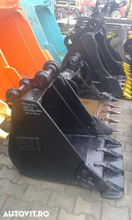 Cupa Caterpillar cu latime 800 mm - 6