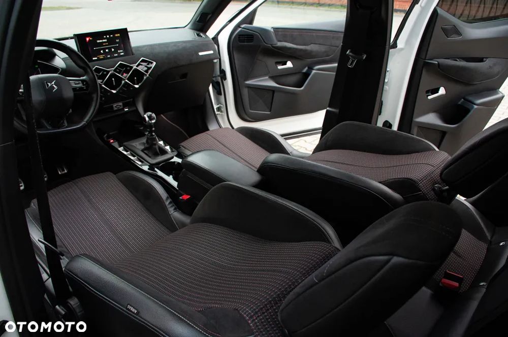 DS Automobiles DS 3 Crossback 1.5 BlueHDi Performance Line - 26