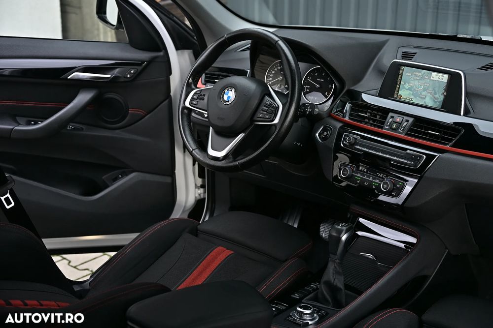 BMW X1 xDrive18d Aut. Sport Line - 31