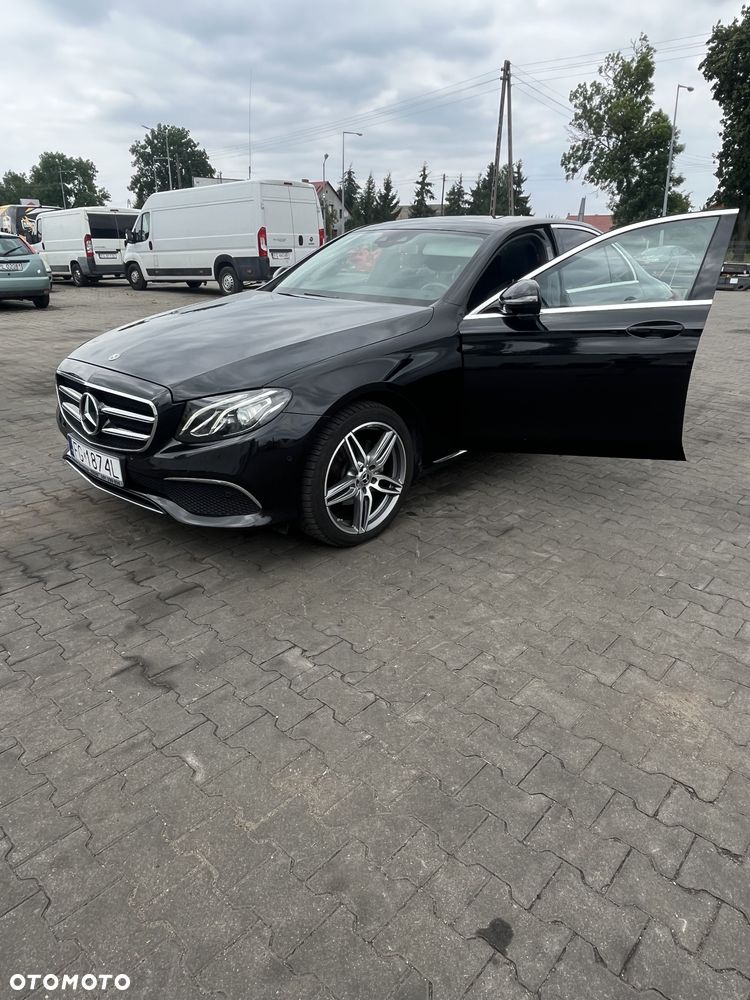 Mercedes-Benz Klasa E 220 d 4-Matic Avantgarde - 15