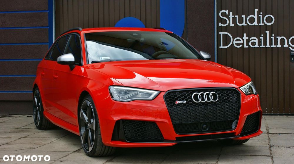 Audi RS3 Sportback - 1