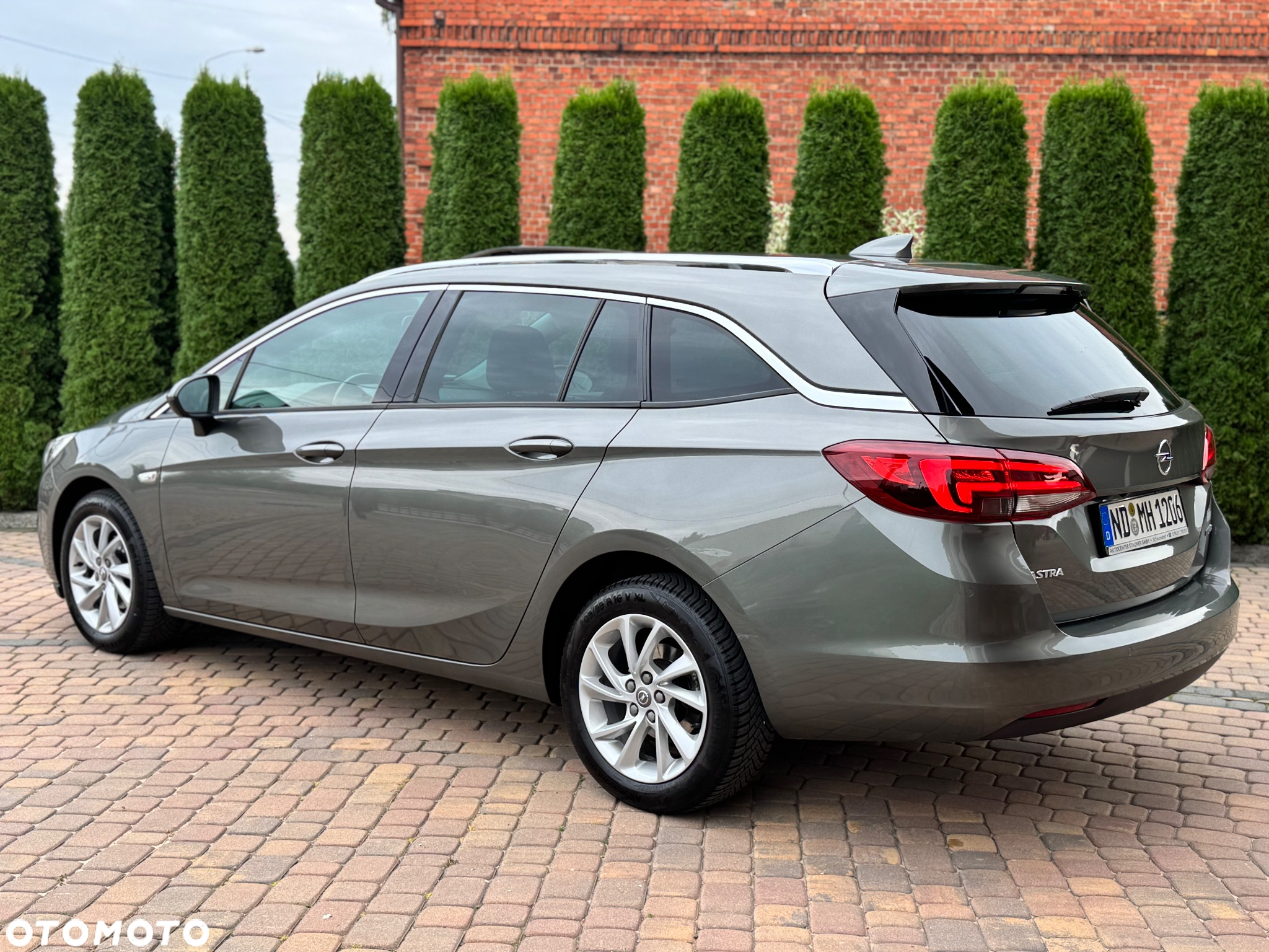 Opel Astra 1.4 Turbo Start/Stop Automatik Sports Tourer Ultimate - 3