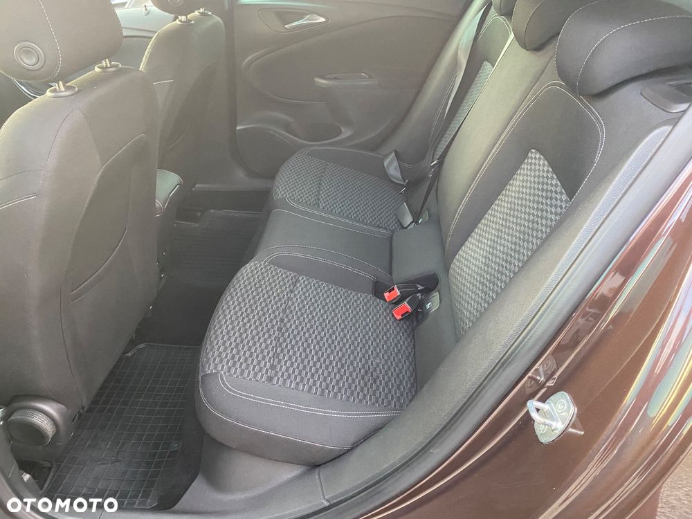 Opel Astra 1.4 Turbo Dynamic - 28