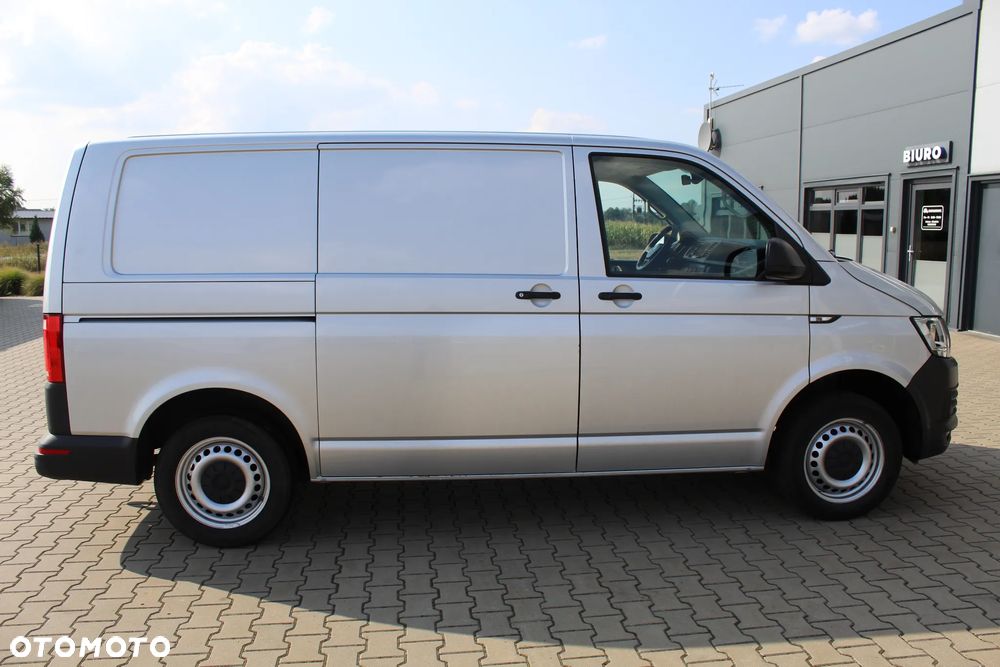 Volkswagen Transporter T6 - 4