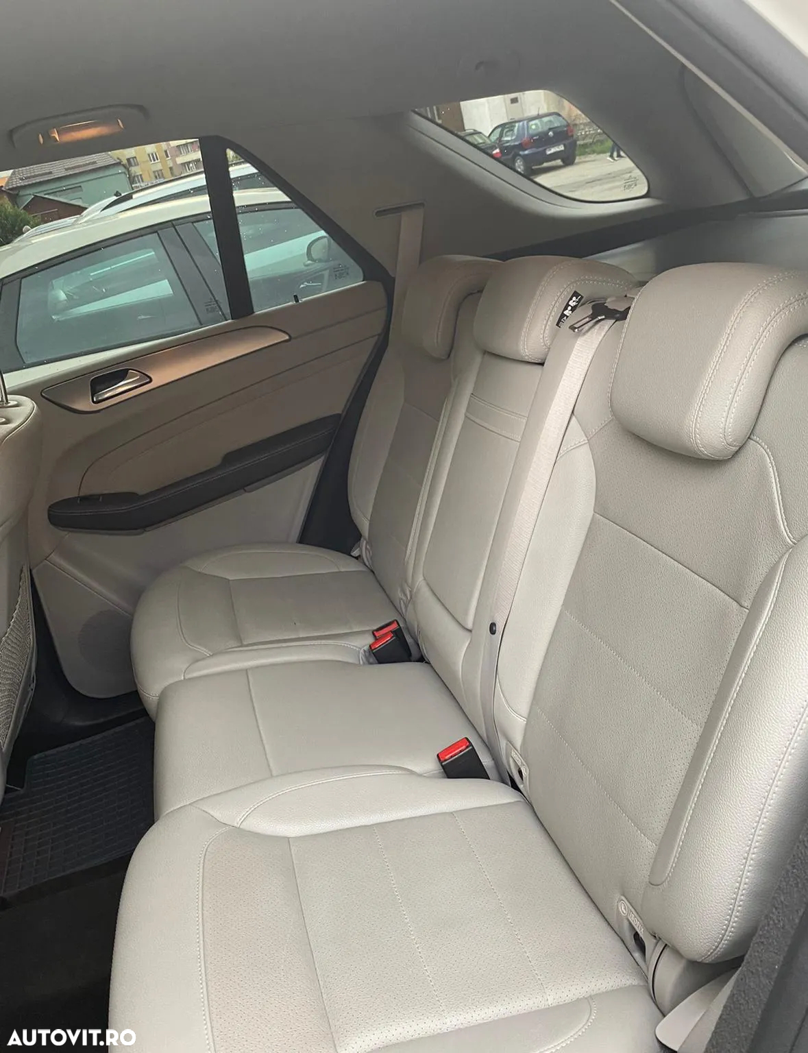 Mercedes-Benz ML 350 BlueTec 4MATIC Aut - 7