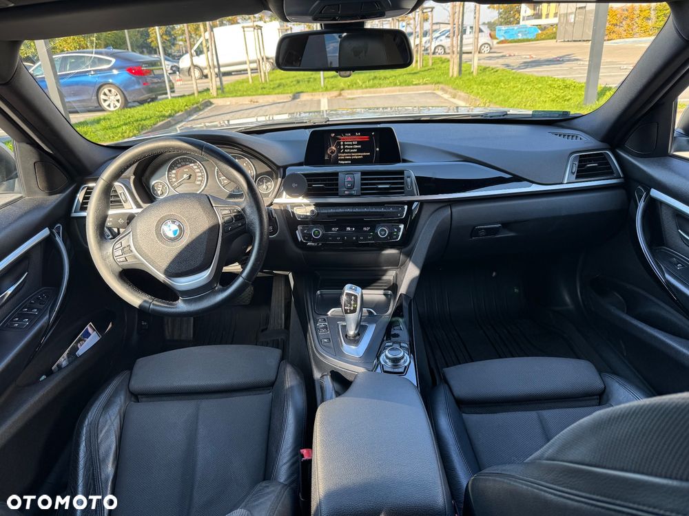 BMW Seria 3 318d Sport Line - 9