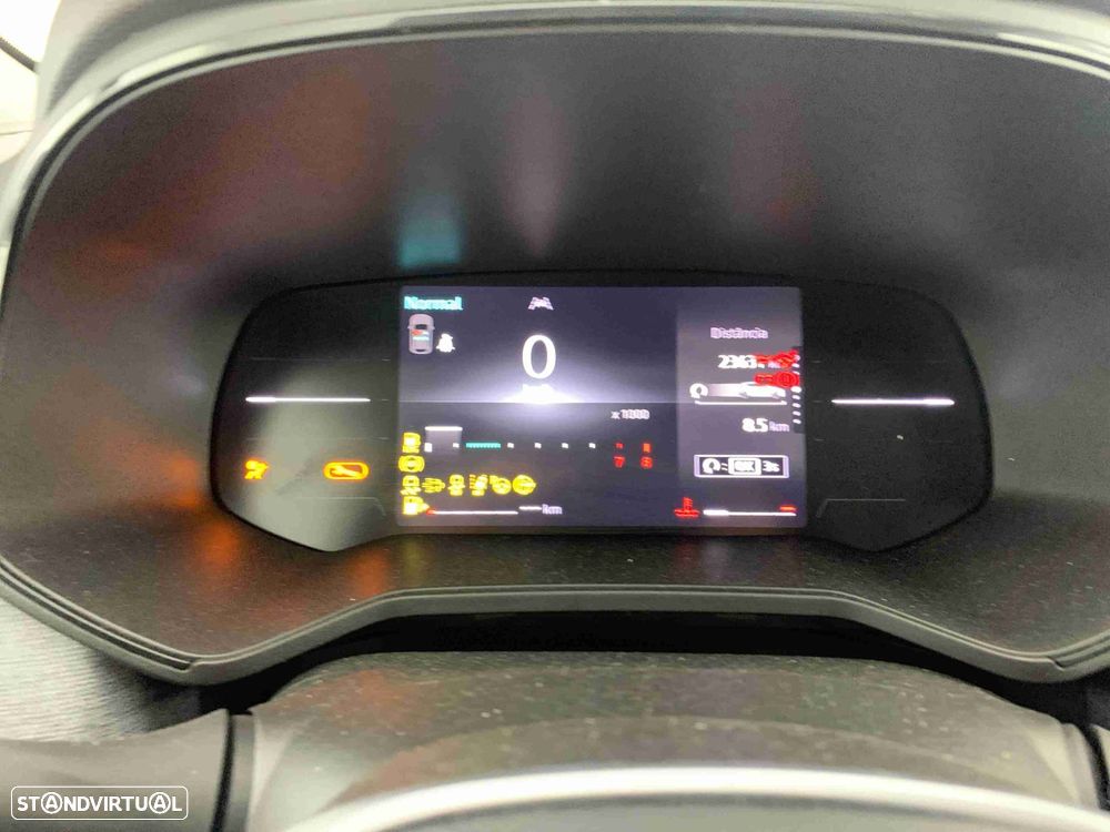 Renault Clio 1.0 TCe Evolution Bi-Fuel - 8