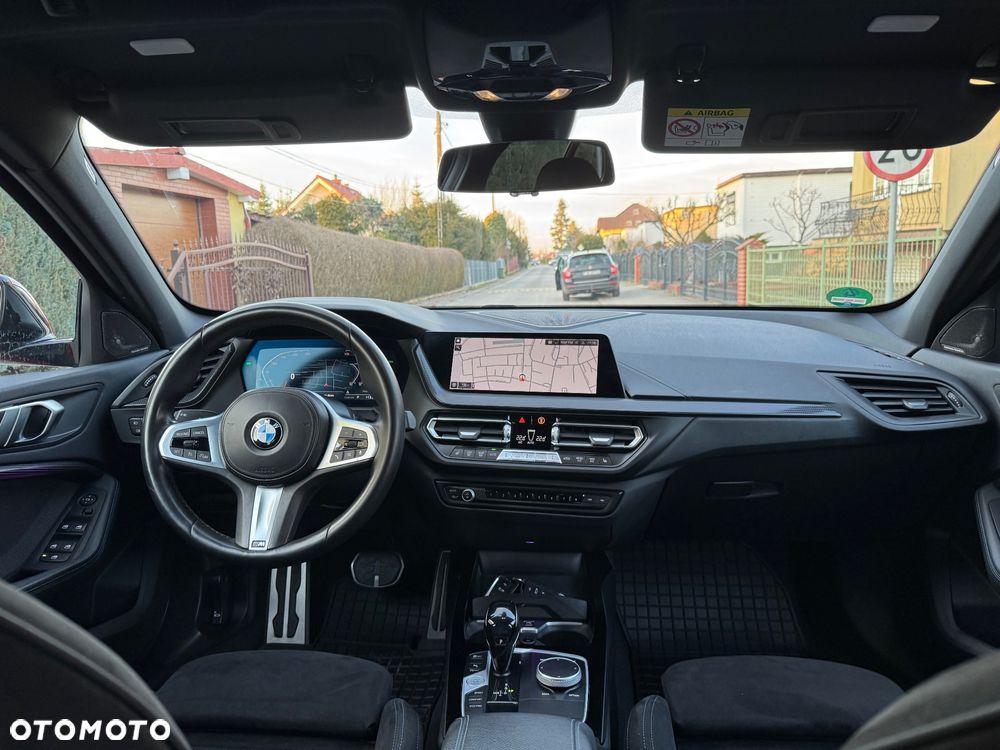 BMW Seria 1 118d Edition M Sport Shadow - 19