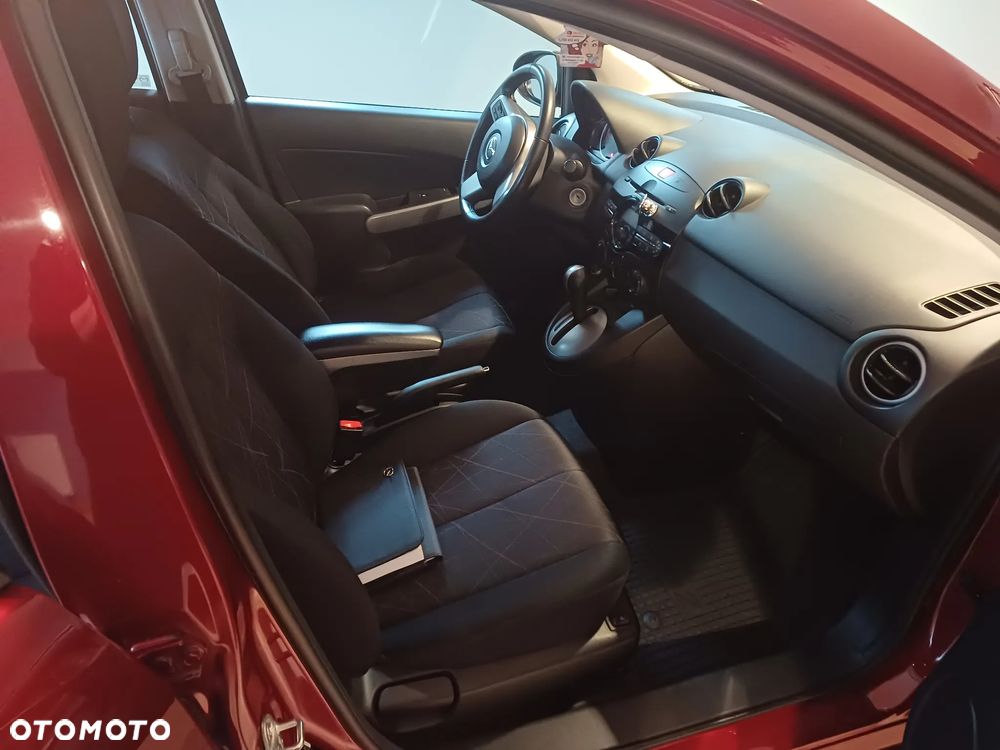 Mazda 2 1.5 Exclusive + - 4