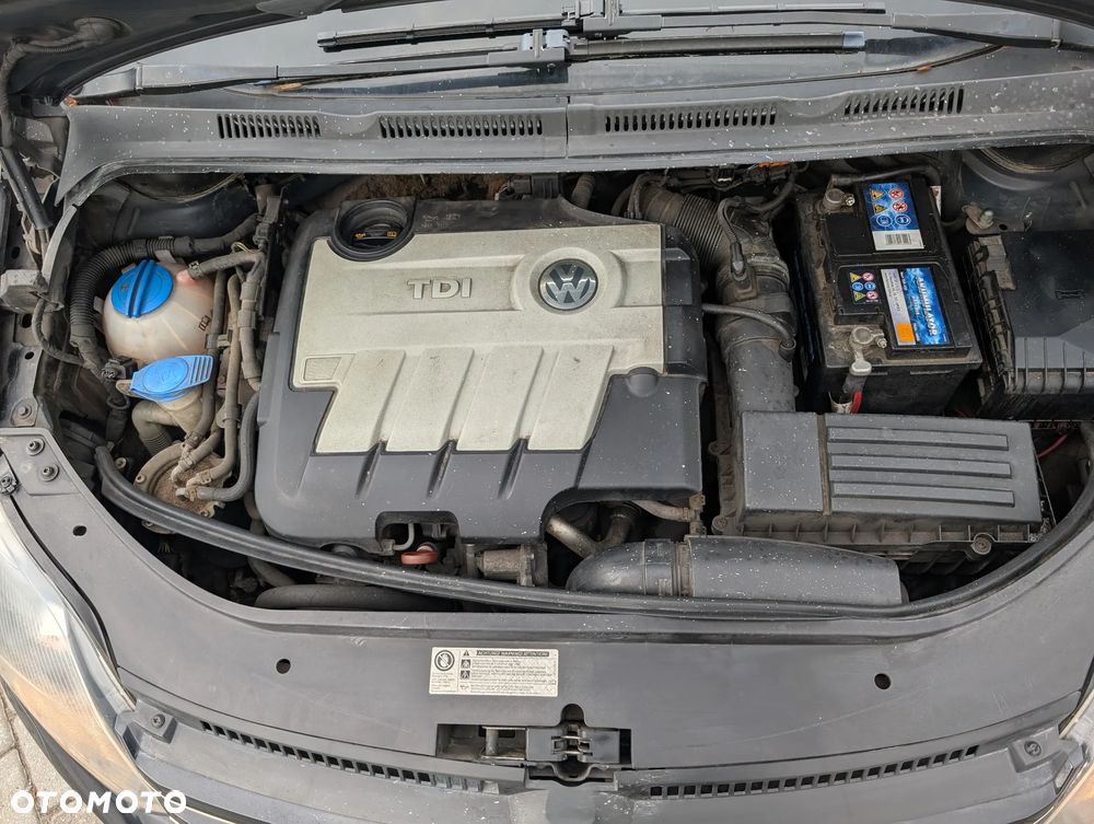 Volkswagen Golf Plus 2.0 TDI Comfortline - 16