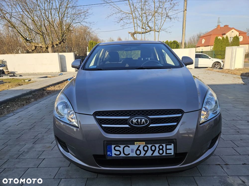 Kia Ceed 1.4 Comfort - 2