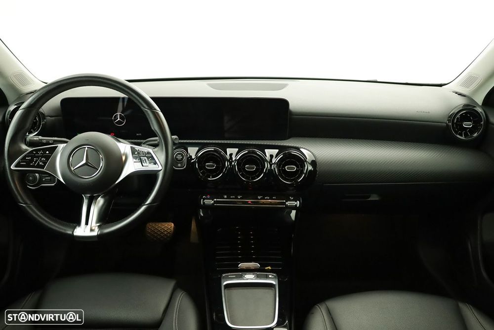 Mercedes-Benz A 200 Standard - 8