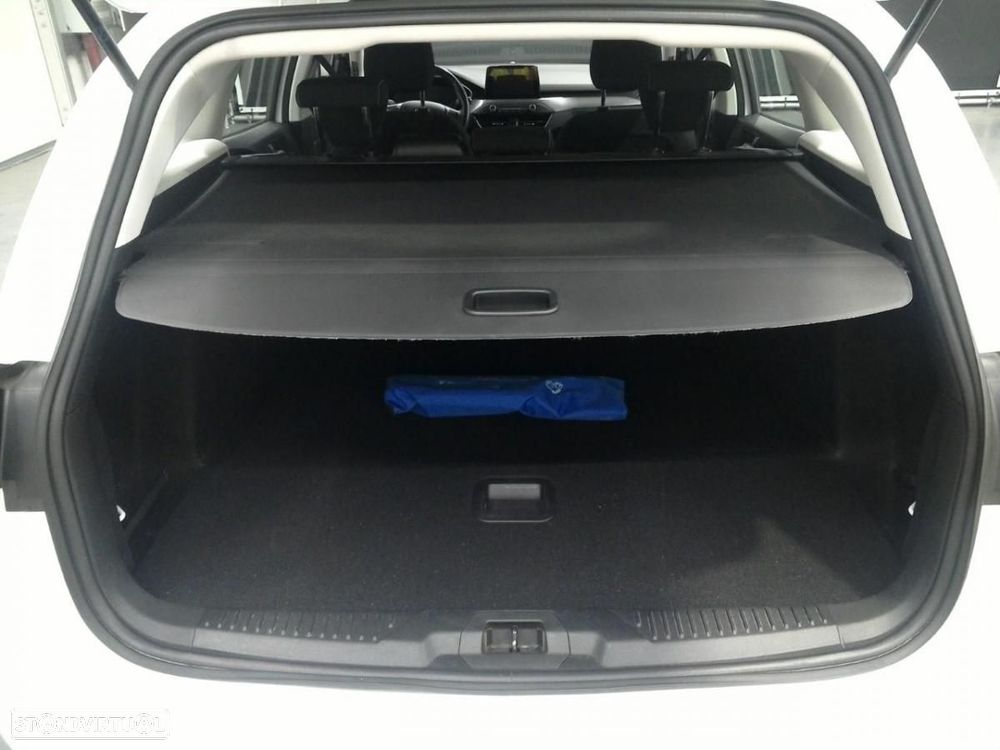 Ford Focus SW 1.5 TDCi EcoBlue Titanium - 4