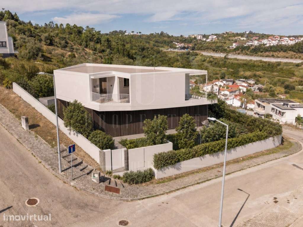 Terreno com projeto aprovado | Rua da Quinta do Canal, Coimbra - Grande imagem: 3/21