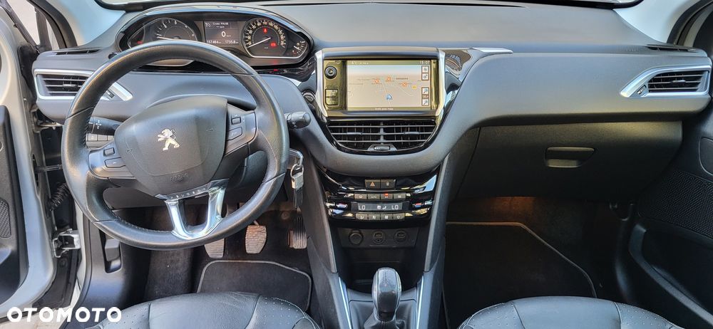 Peugeot 208 1.4 HDi Business Line - 8