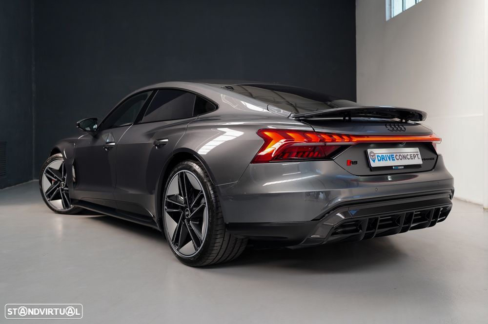 Audi RS e-tron GT quattro - 35