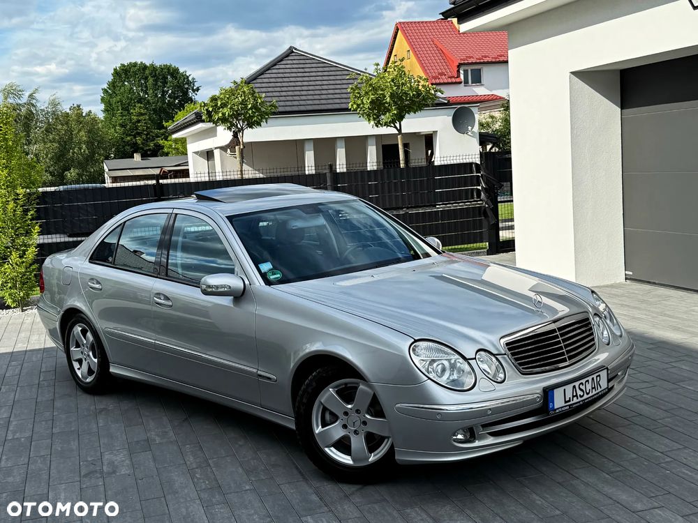 Mercedes-Benz Klasa E - 16
