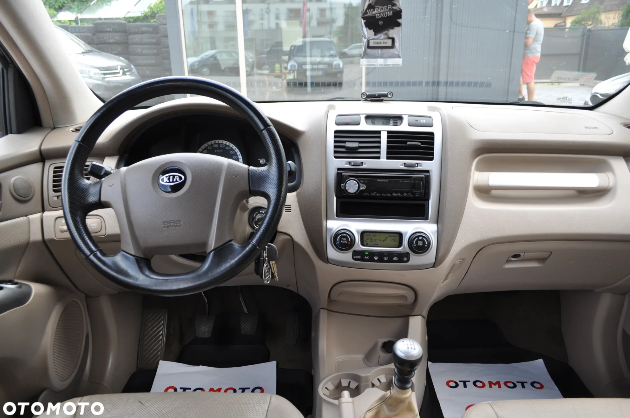 Kia Sportage 2.0 CRDI 4WD Champ - 24