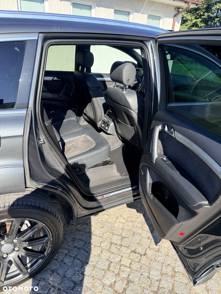 Audi Q7 - 24